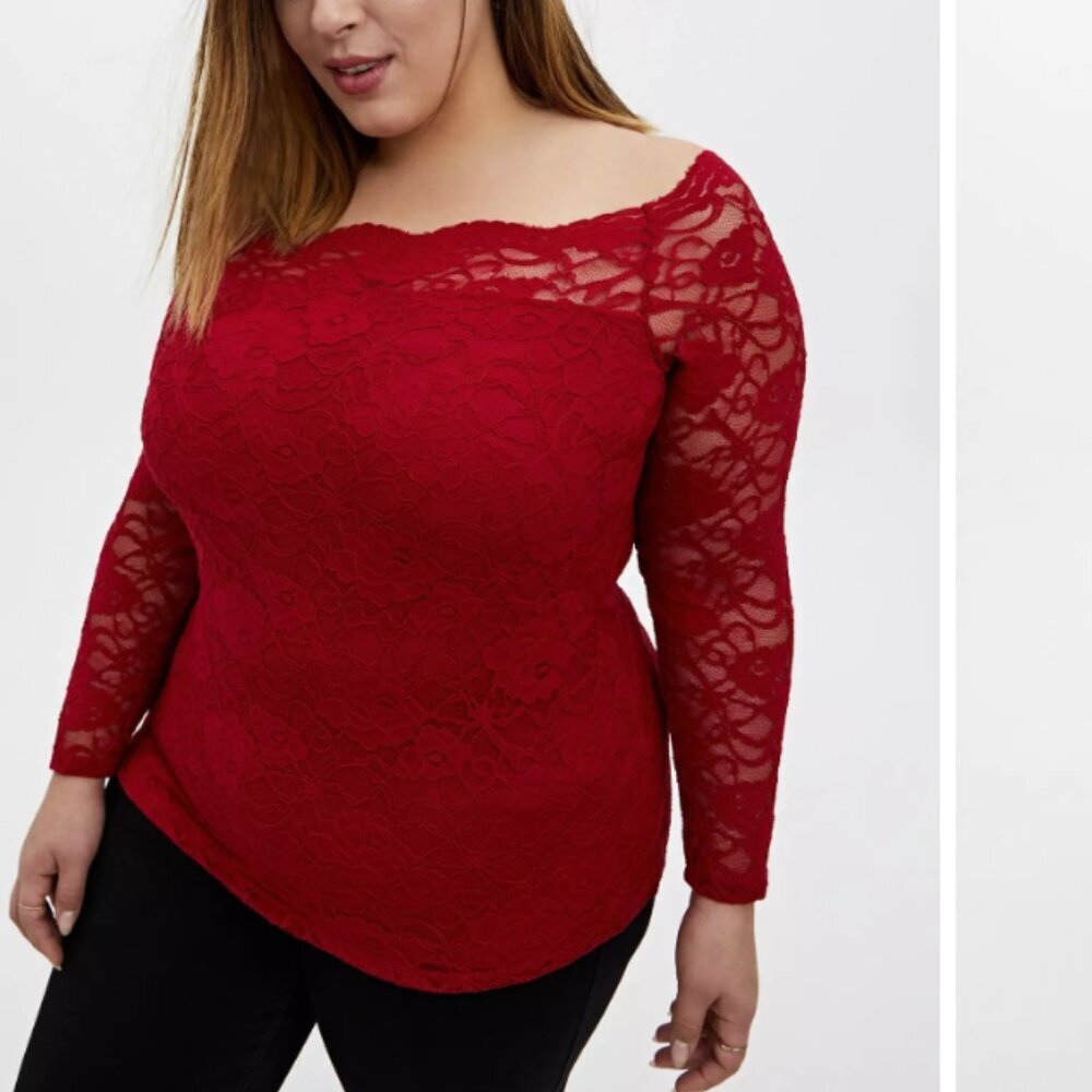 New Torrid size 1X Red Lace Boatneck Stretch Top Romantic Evening
